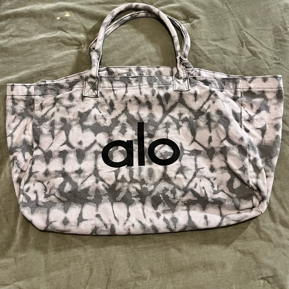 Alo Yoga Tote bag